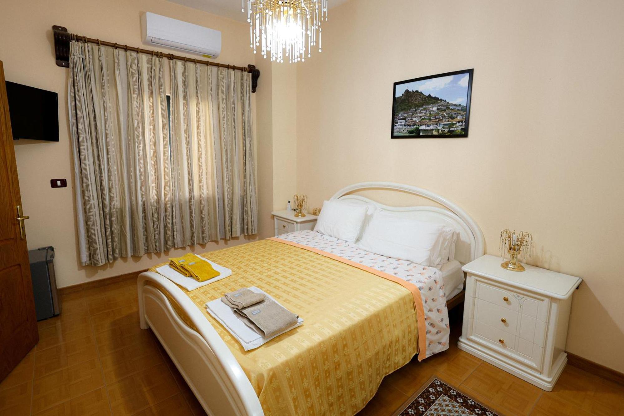 Casa La Pieve Bed & Breakfast เบราท ภายนอก รูปภาพ