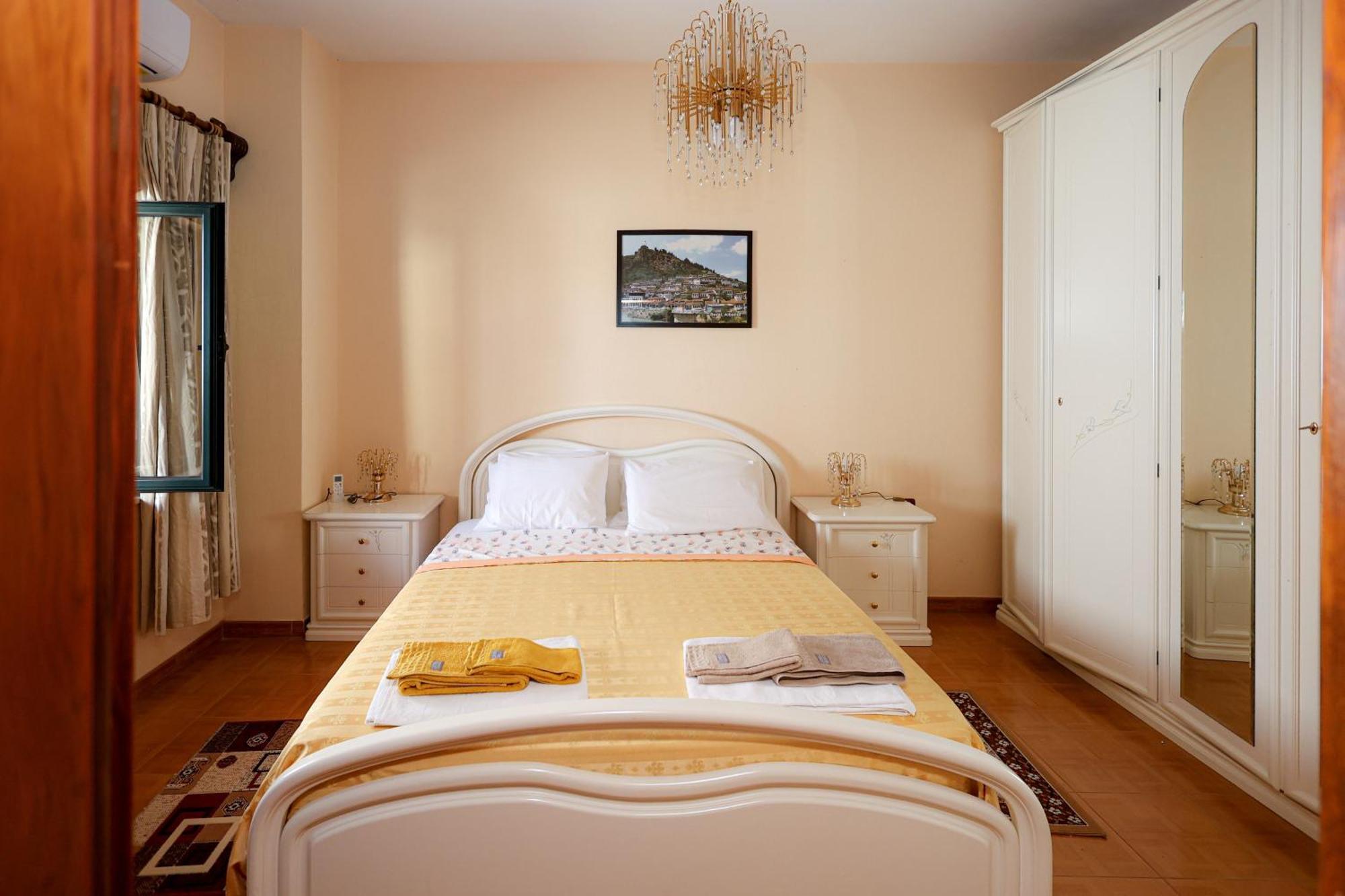 Casa La Pieve Bed & Breakfast เบราท ภายนอก รูปภาพ